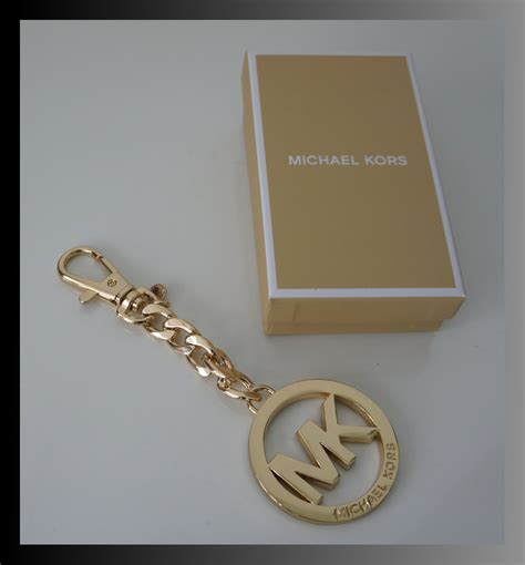 michael kors taschenanhänger schloss|Michael Kors outlet store.